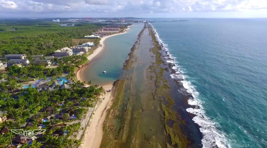 Conheça as 7 Praias de águas quentes o ano todo!