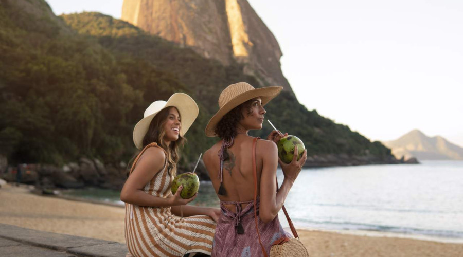 Férias perfeitas no Brasil: casas por temporada que garantem luxo e segurança